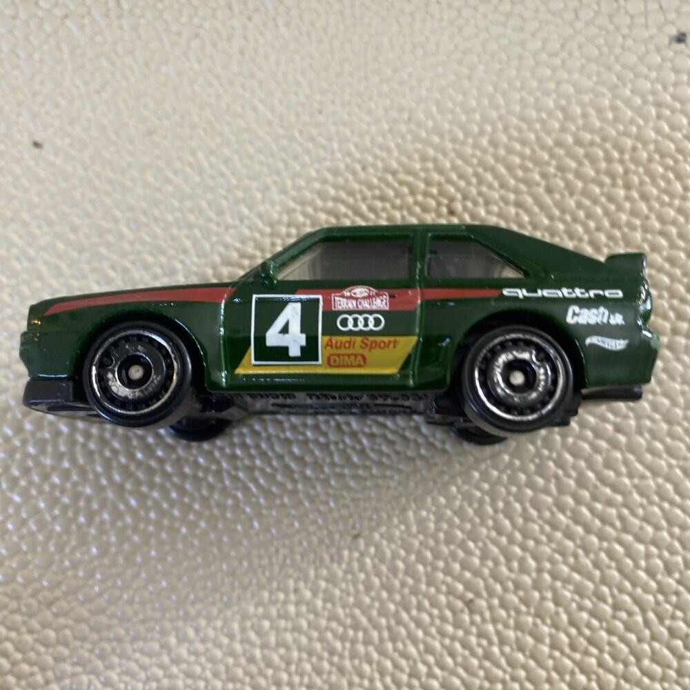 1980-1991 AUDI SPORT QUATTRO GREEN 1:64 SCALE COLLECTIBLE DIECAST MODEL CAR